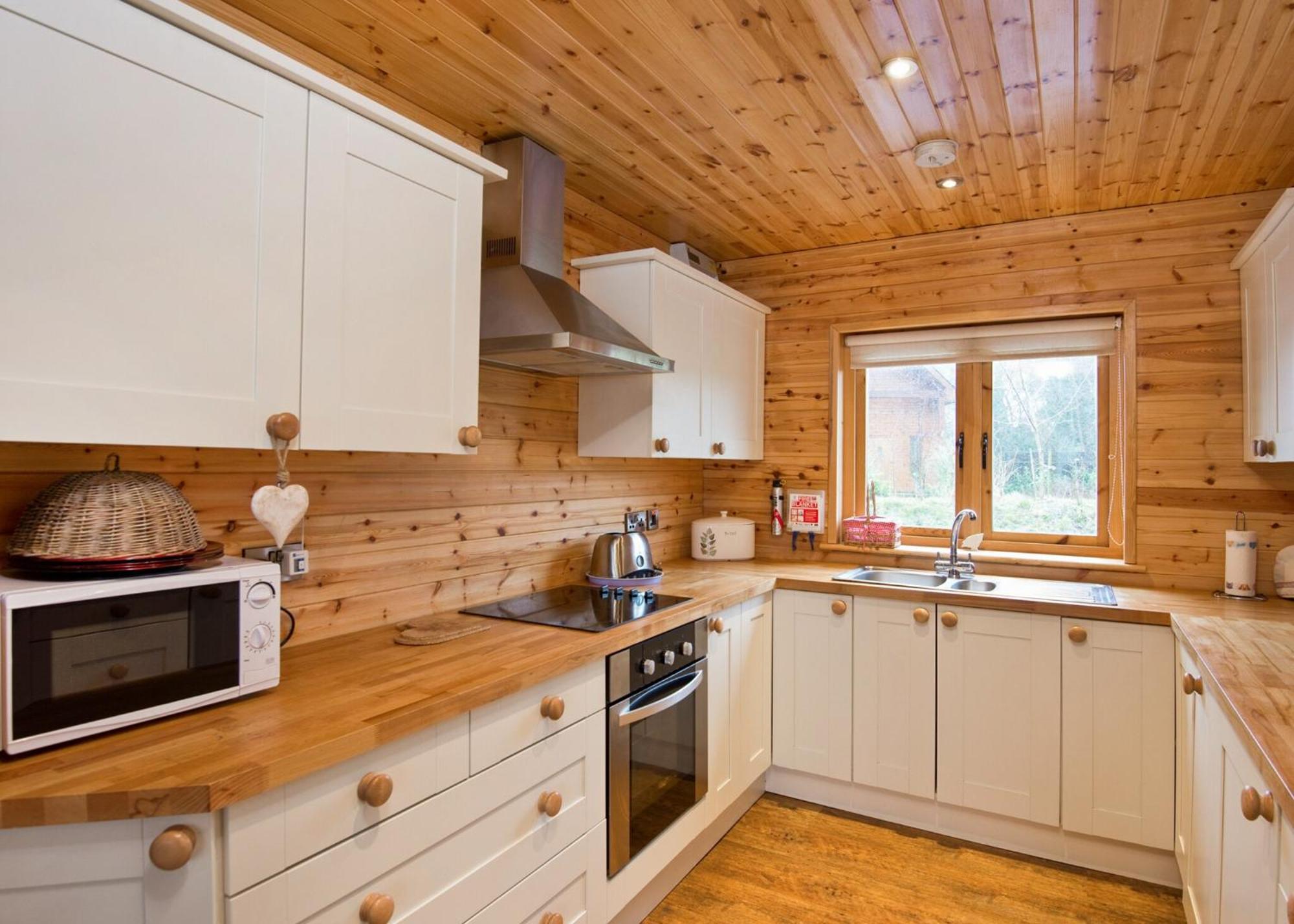 Anglesey Lakeside Lodges Menai Bridge Room photo